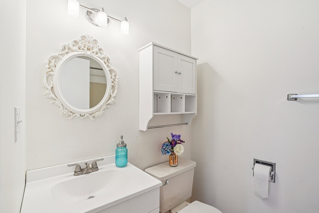 35 Des Moines Road, Unit 209 Quincy, MA 02169 - Photo 18 of 21