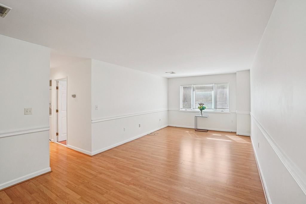 35 Des Moines Road, Unit 209 Quincy, MA 02169 - Photo 7 of 21