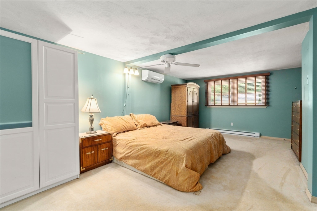 39 Whiting Road Oxford, MA 01540 - Photo 11 of 39