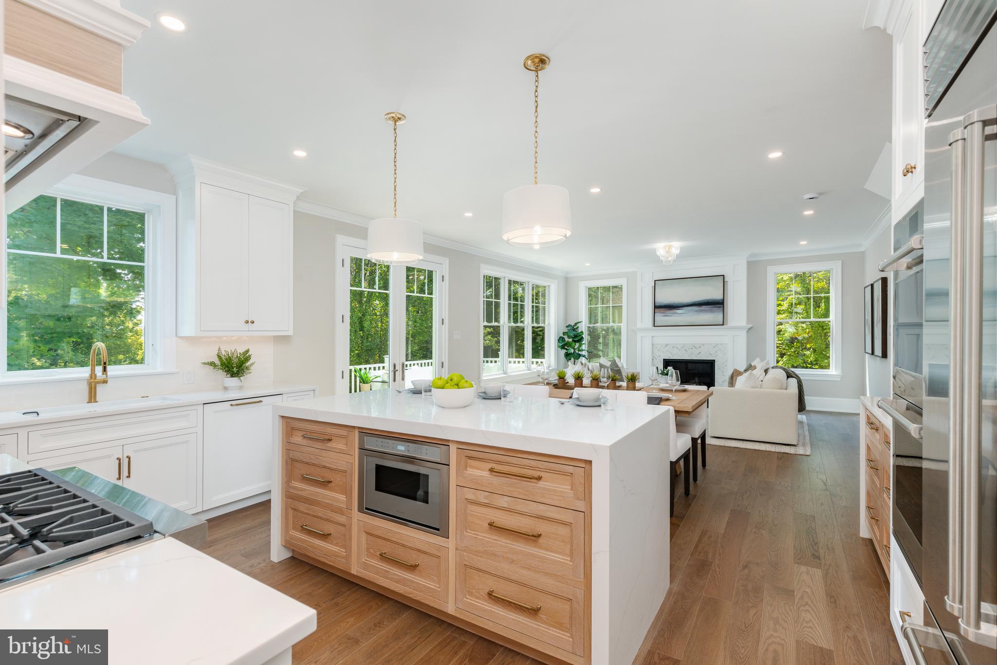 309 Overhill Road Wayne, PA 19087 - Photo 8 of 66 Kitchen/Family Room