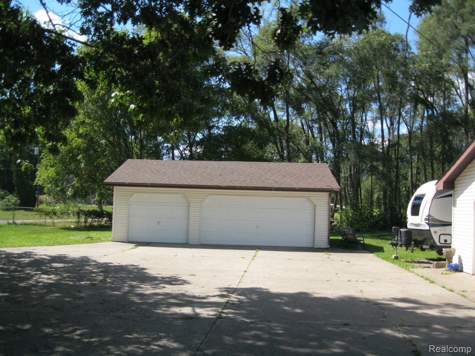 2131 Ormond Road White Lake, MI 48383 - Photo 12 of 23 Gallery Image 12
