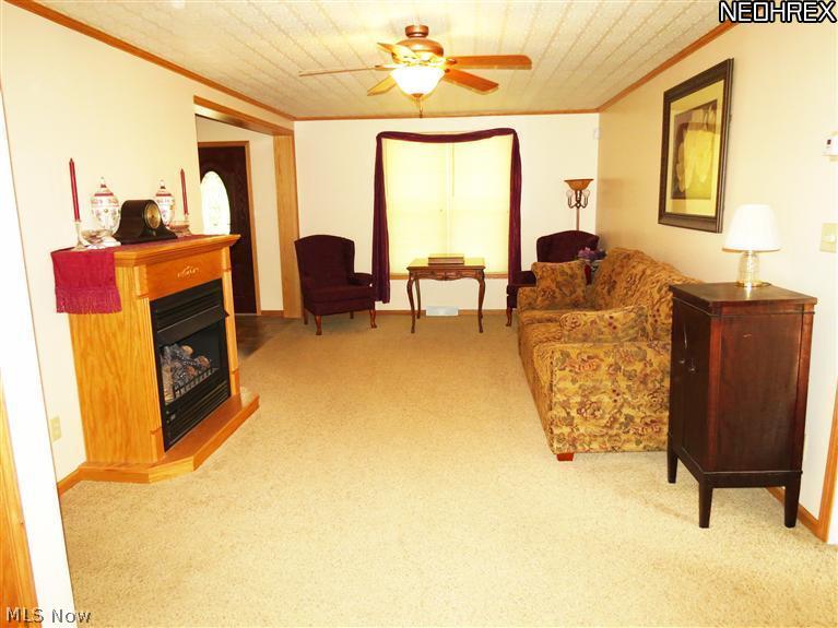 7434 Mines Road Southeast Warren, OH 44484 - Photo 4 of 25 Gallery Image 4