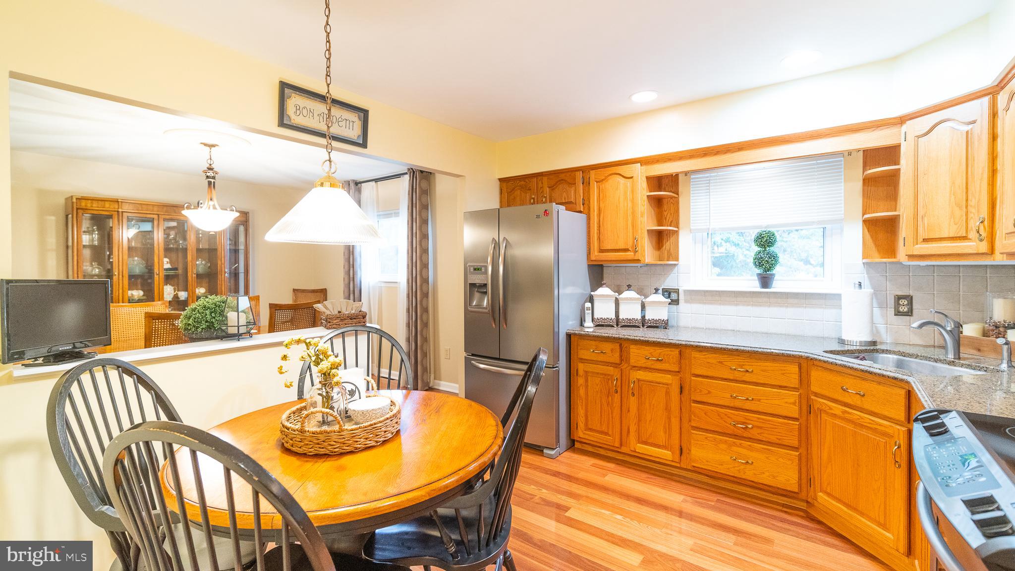 124 Woodstream Road Boothwyn, PA 19061 - Photo 3 of 29 Gallery Image 3