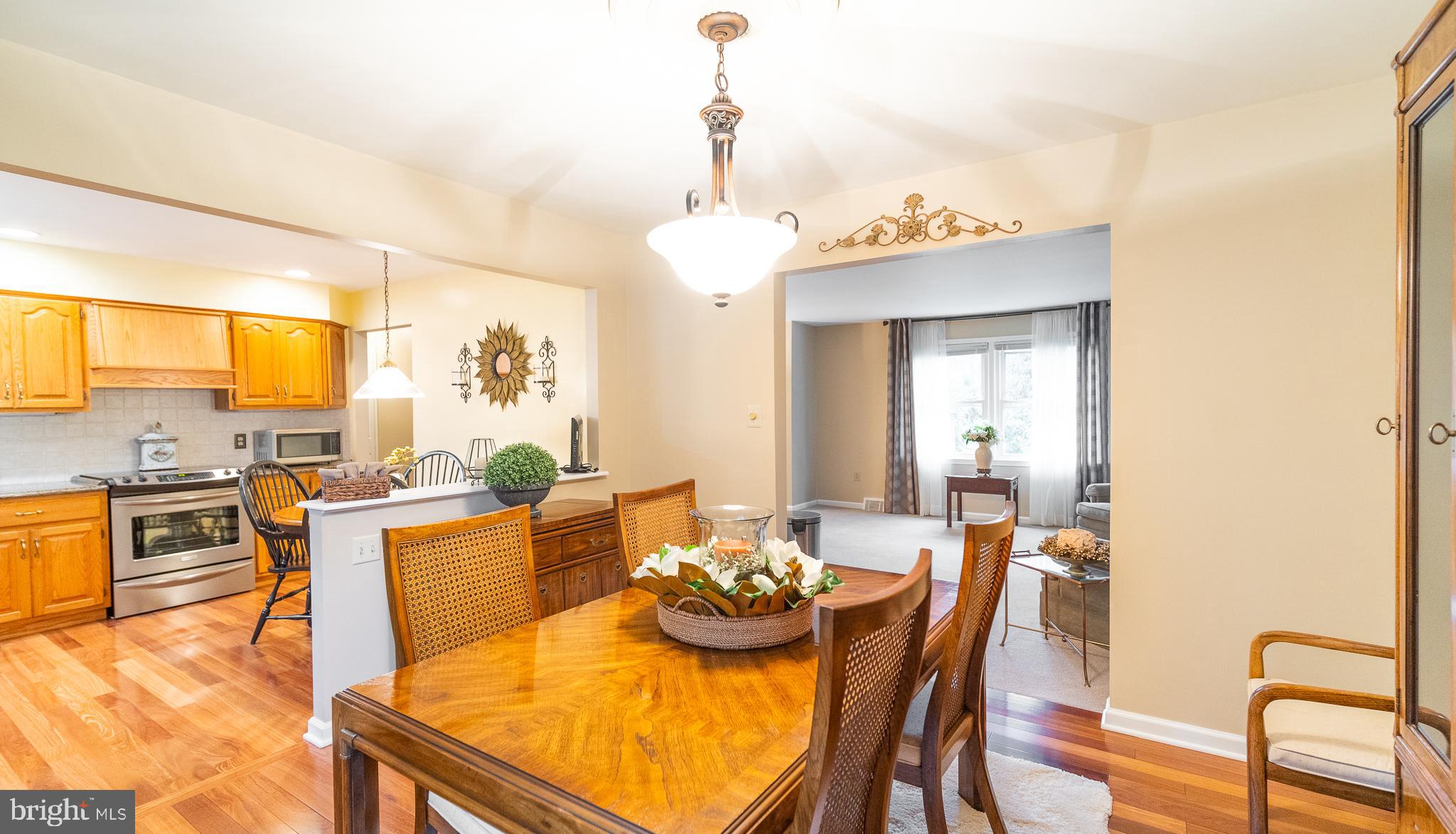 124 Woodstream Road Boothwyn, PA 19061 - Photo 4 of 29 Gallery Image 4