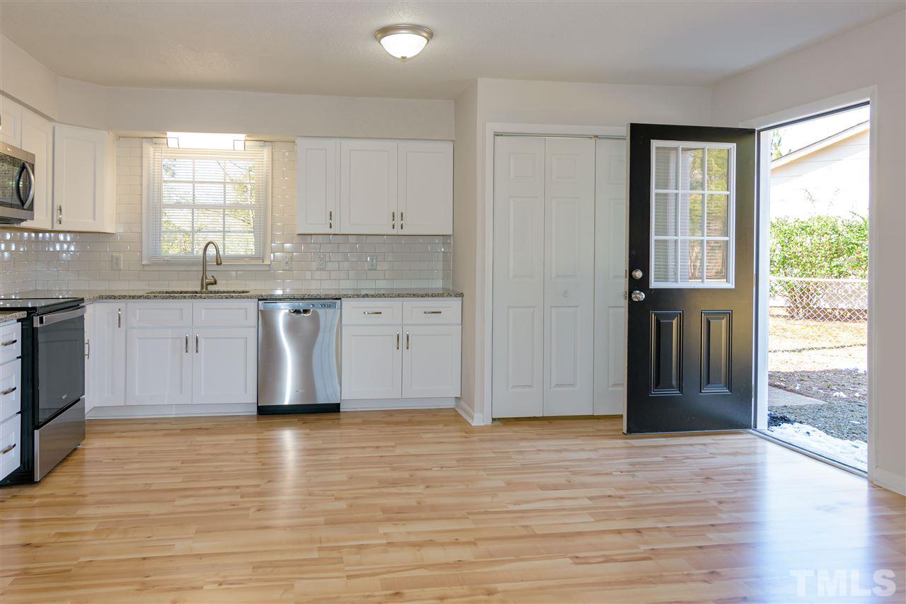 306 Omega Road Durham, NC 27712 - Photo 8 of 22 Gallery Image 8