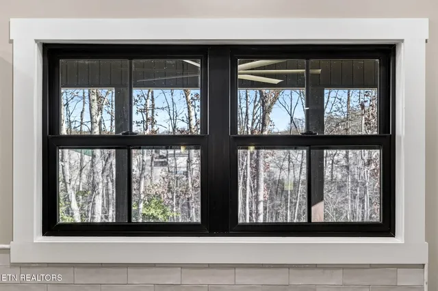 $457,000 | 6 Riverchase Drive, Crossville, TN 38555