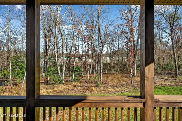 $457,000 | 6 Riverchase Drive, Crossville, TN 38555