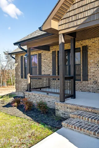 $457,000 | 6 Riverchase Drive, Crossville, TN 38555