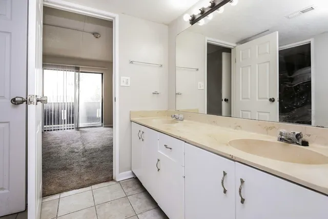 $849 | 915 South Seminole Drive, Unit 33, Chattanooga, TN 37412