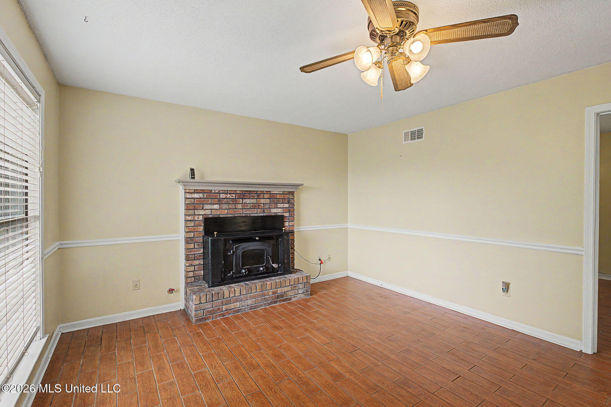 2051 Laughter Road Nesbit, MS 38651 - Photo 11 of 34 Great Room