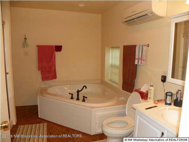 4075 Bett Road Coldwater, MS 38618 - Photo 11 of 30 20160714024323287482000000-o