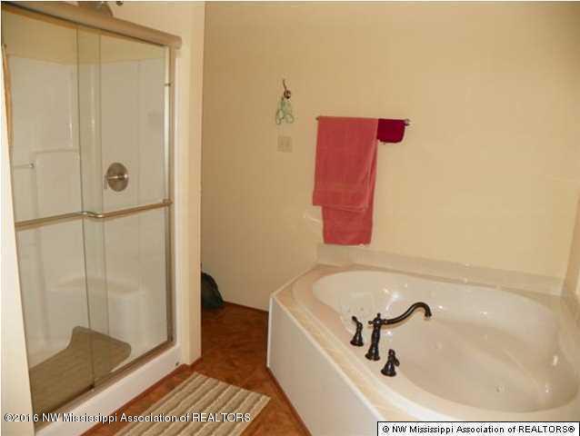 4075 Bett Road Coldwater, MS 38618 - Photo 12 of 30 20160714024323384696000000-o