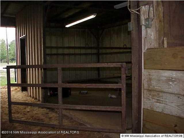 4075 Bett Road Coldwater, MS 38618 - Photo 21 of 30 20160714024324229366000000-o