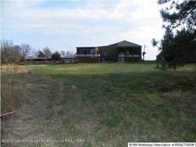 4075 Bett Road Coldwater, MS 38618 - Photo 3 of 30 20160714024322311182000000-o
