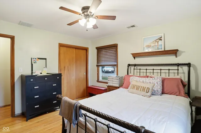 $332,900 | 1110 Hillview Drive, Franklin, IN 46131