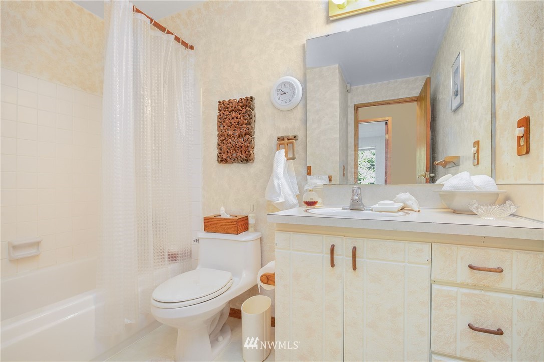 14421 Southeast 183rd Street Renton, WA 98058 - Photo 25 of 40 Gallery Image 25