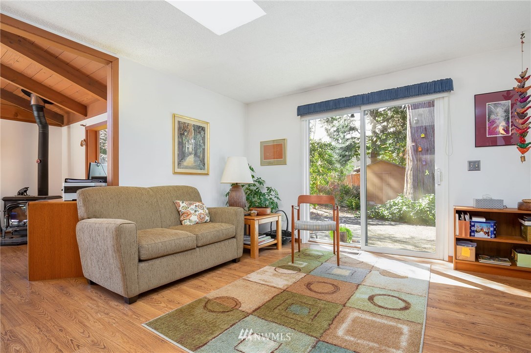 14421 Southeast 183rd Street Renton, WA 98058 - Photo 8 of 40 Gallery Image 8