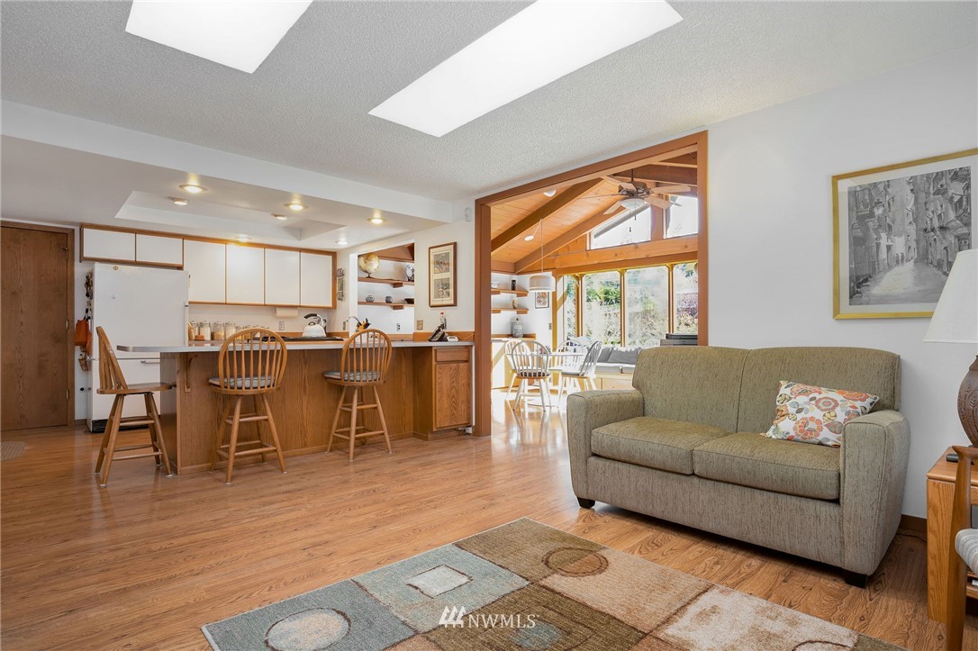 14421 Southeast 183rd Street Renton, WA 98058 - Photo 9 of 40 Gallery Image 9