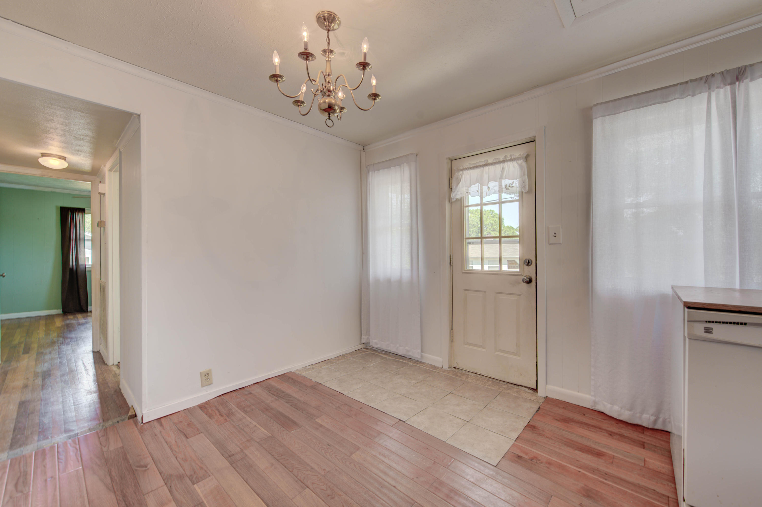 301 East Farragut Road Oak Ridge, TN 37830 - Photo 14 of 28 14