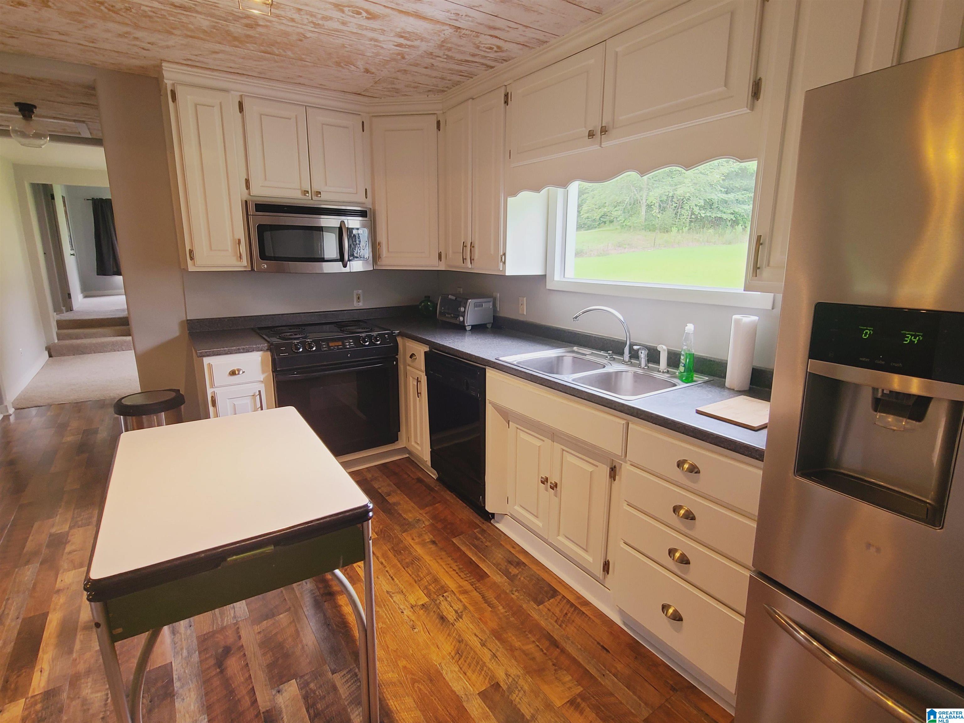 128 Franklin Road Fultondale, AL 35068 - Photo 5 of 28