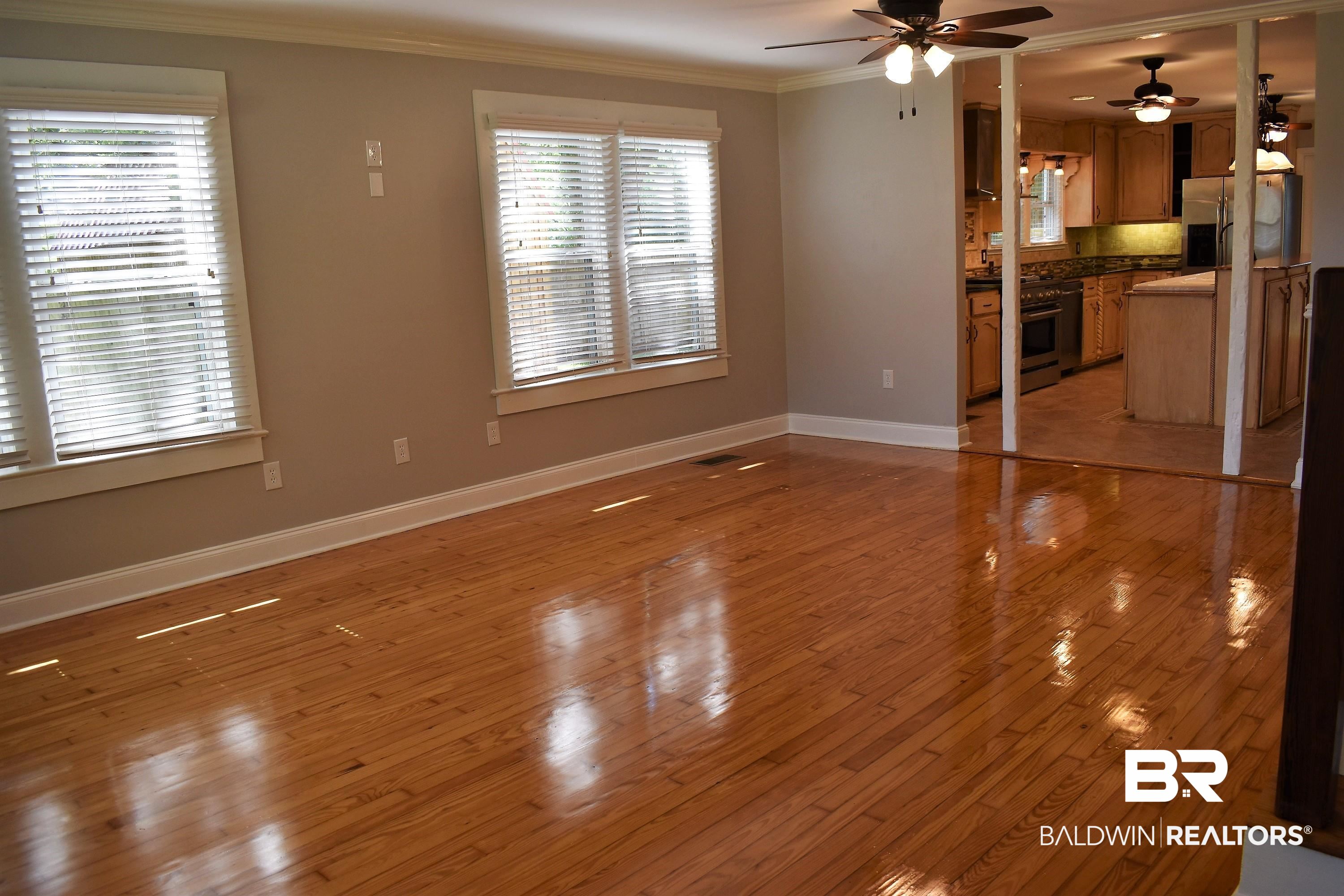 321 West Orange Avenue Foley, AL 36535 - Photo 4 of 50