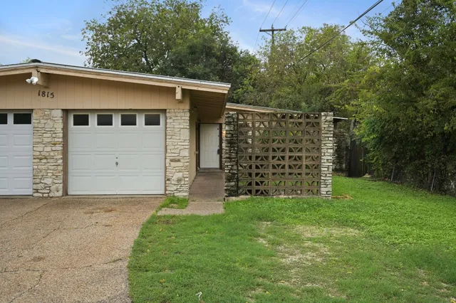 $1,300 | 1815 Ohlen Road, Unit A, Austin, TX 78757