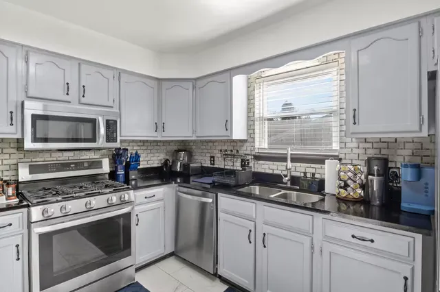 $2,500 | 2421 Wintergreen Road, Tallahassee, FL 32308