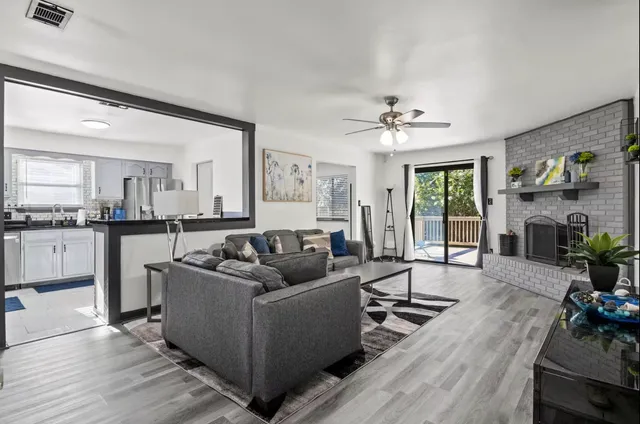 $2,500 | 2421 Wintergreen Road, Tallahassee, FL 32308