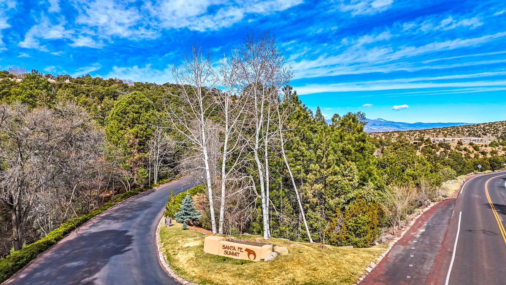1433 Tesuque Creek Road Santa Fe, NM 87501 - Photo 5 of 8