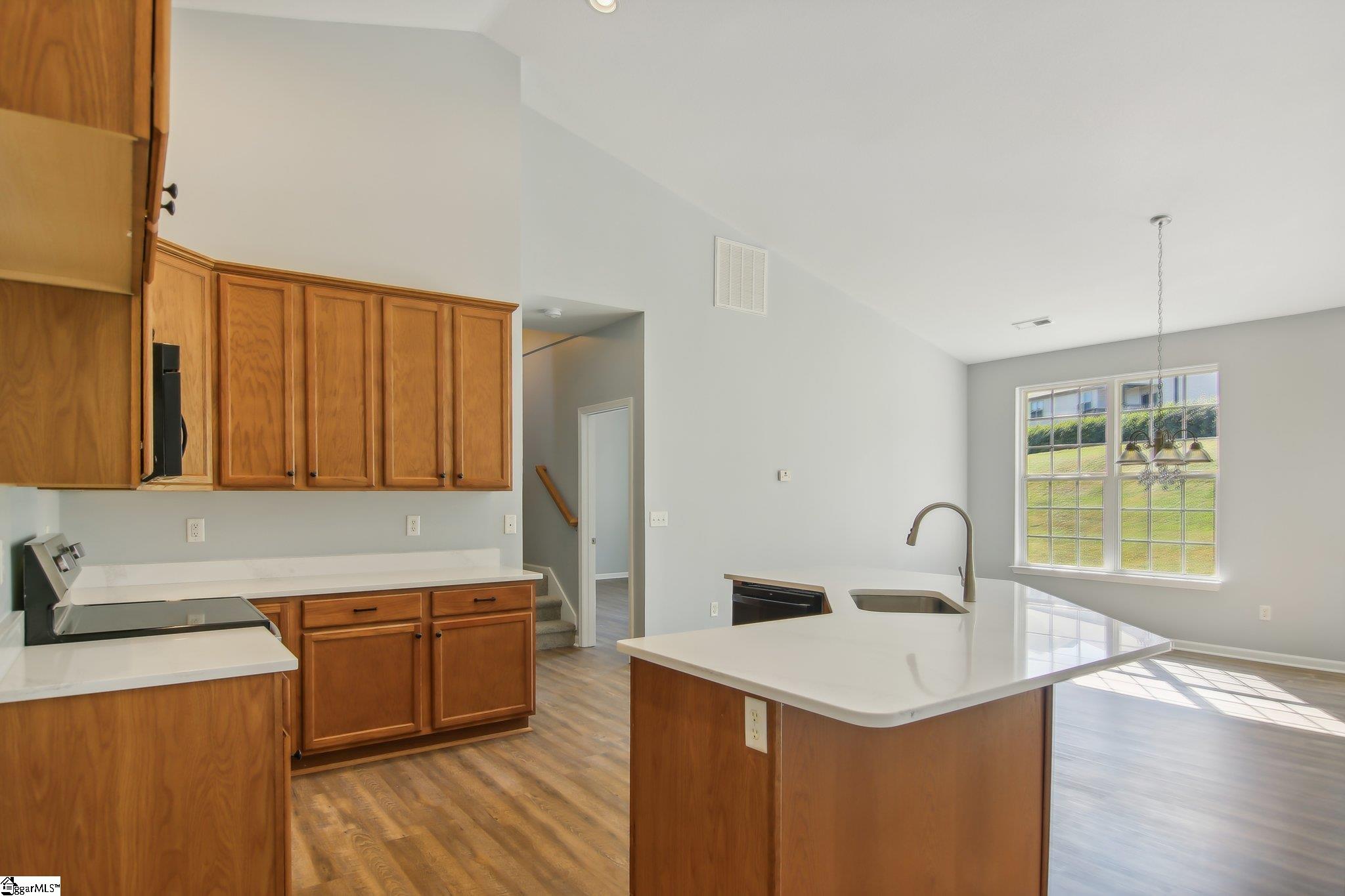 120 Bascom Court Greer, SC 29650 - Photo 12 of 36 Gallery Image 12