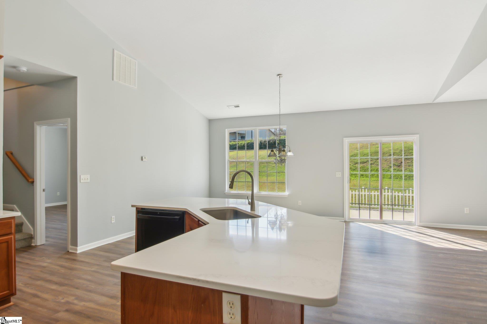 120 Bascom Court Greer, SC 29650 - Photo 13 of 36 Gallery Image 13