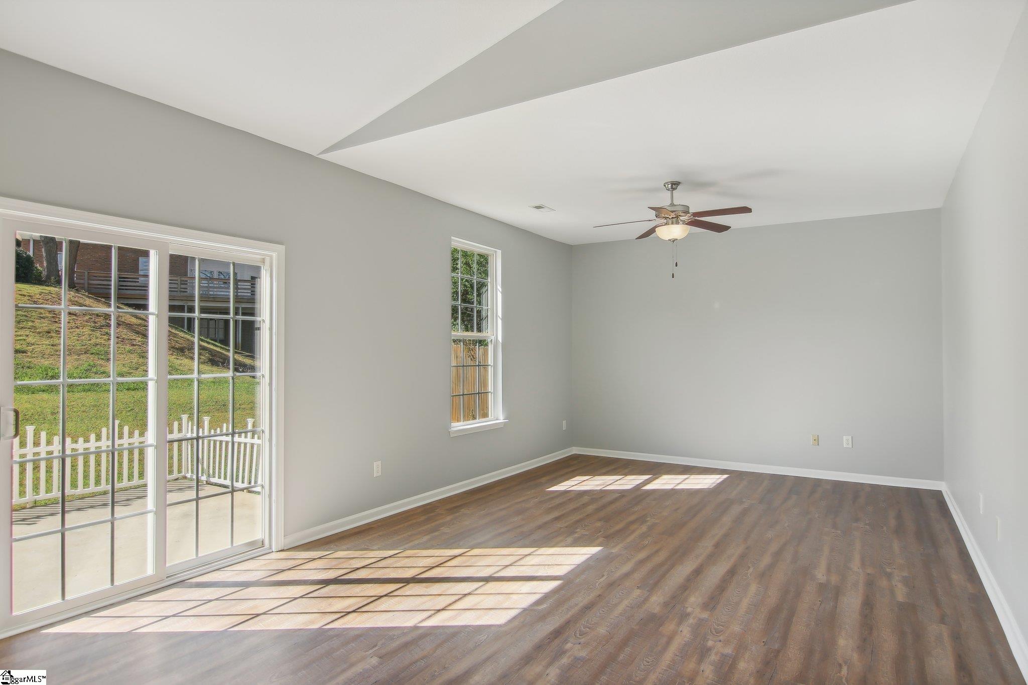 120 Bascom Court Greer, SC 29650 - Photo 8 of 36 Gallery Image 8