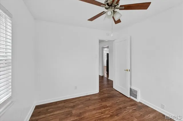 $249,900 | 9821 Zenith Drive, St. Louis, MO 63123