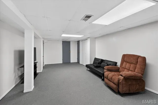 $249,900 | 9821 Zenith Drive, St. Louis, MO 63123