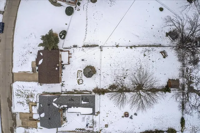 $249,900 | 9821 Zenith Drive, St. Louis, MO 63123