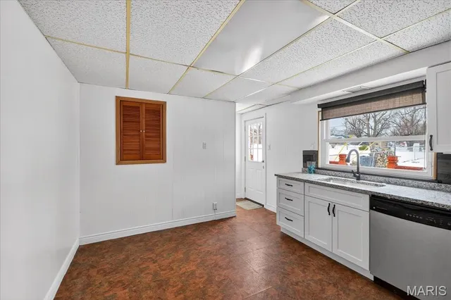 $249,900 | 9821 Zenith Drive, St. Louis, MO 63123