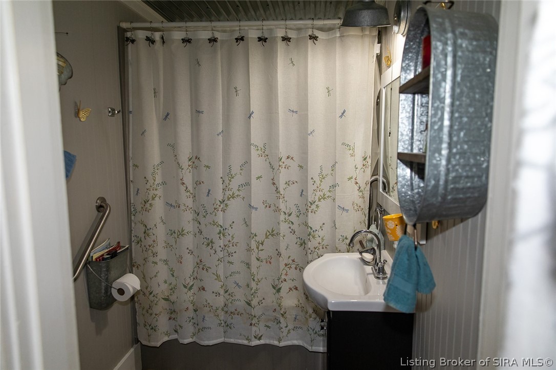 342 West Lagrange Road Hanover, IN 47243 - Photo 25 of 38