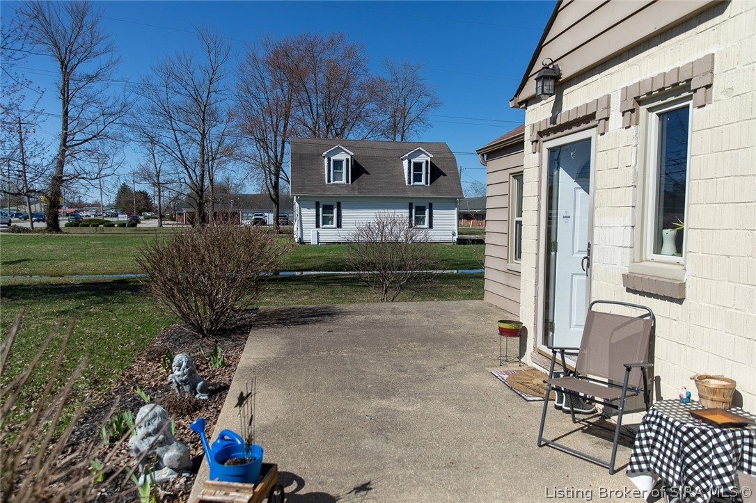 342 West Lagrange Road Hanover, IN 47243 - Photo 7 of 38