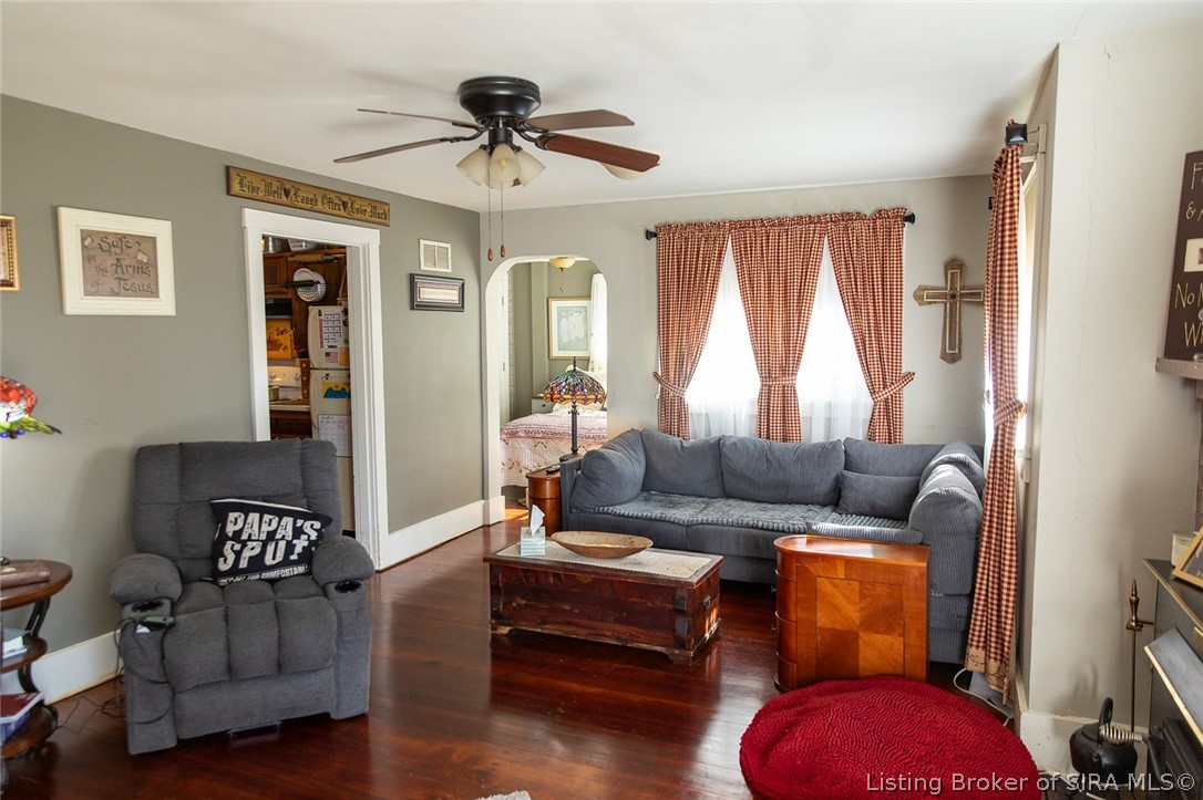 342 West Lagrange Road Hanover, IN 47243 - Photo 9 of 38