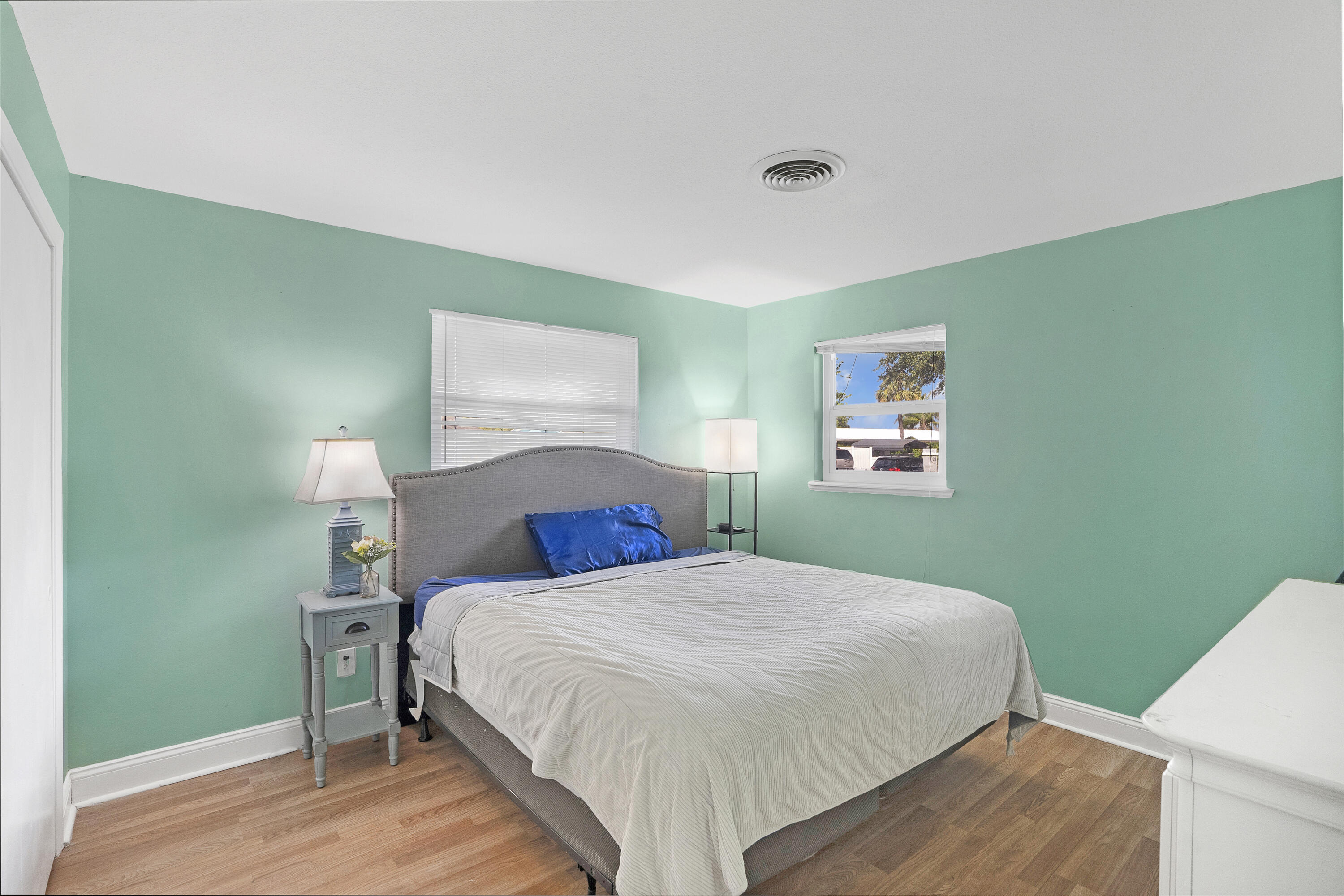 103 Southwest Hideaway Place Stuart, FL 34994 - Photo 14 of 21 DSC06526