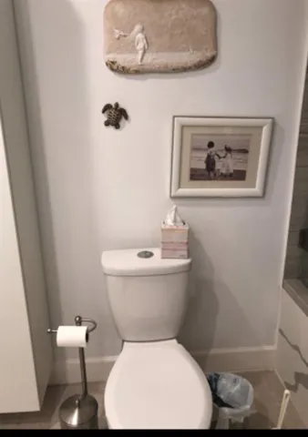 a lamp on a table with a mirror