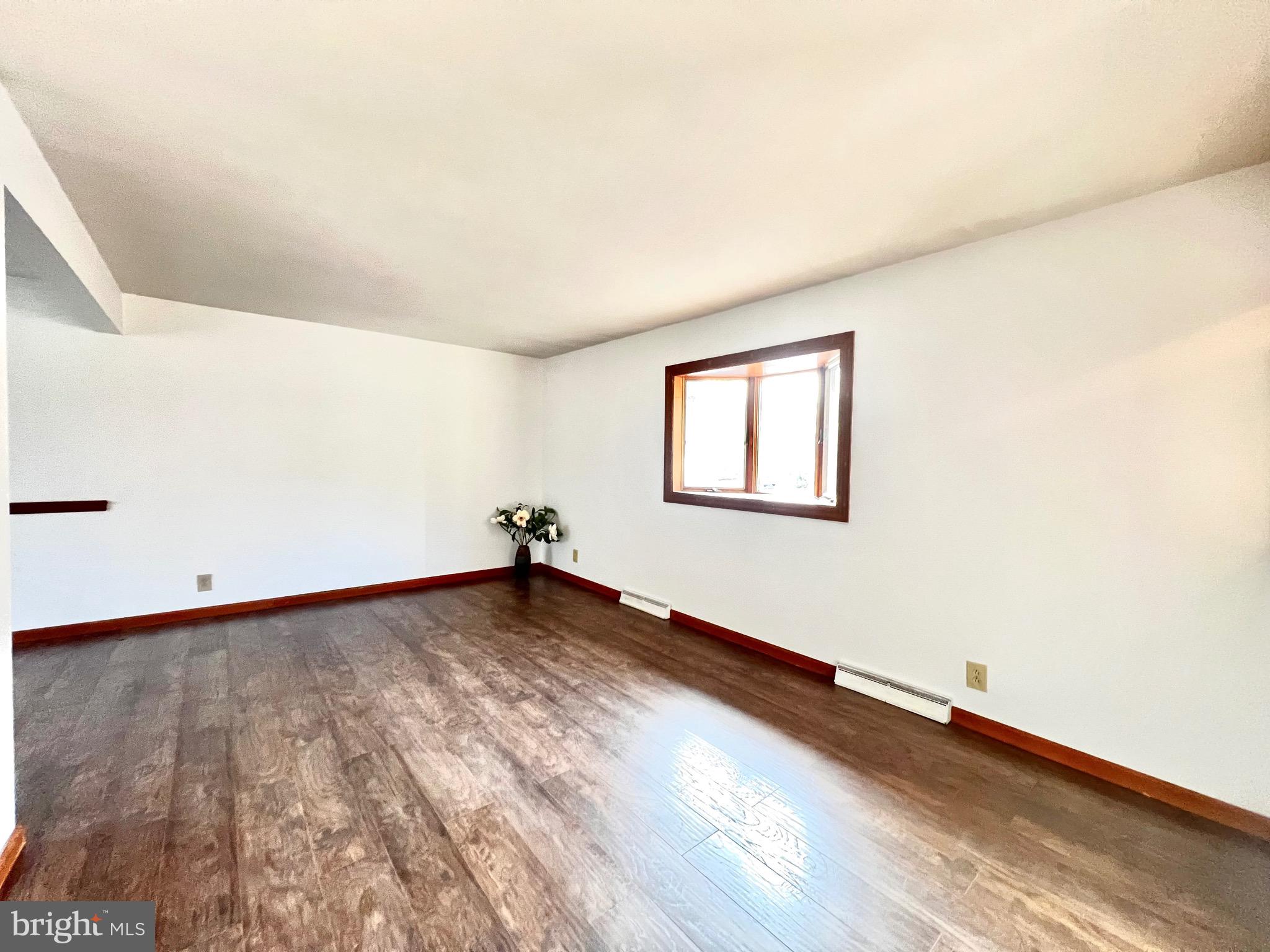 54 Penn Lyle Road Princeton Junction, NJ 08550 - Photo 13 of 36 Gallery Image 13