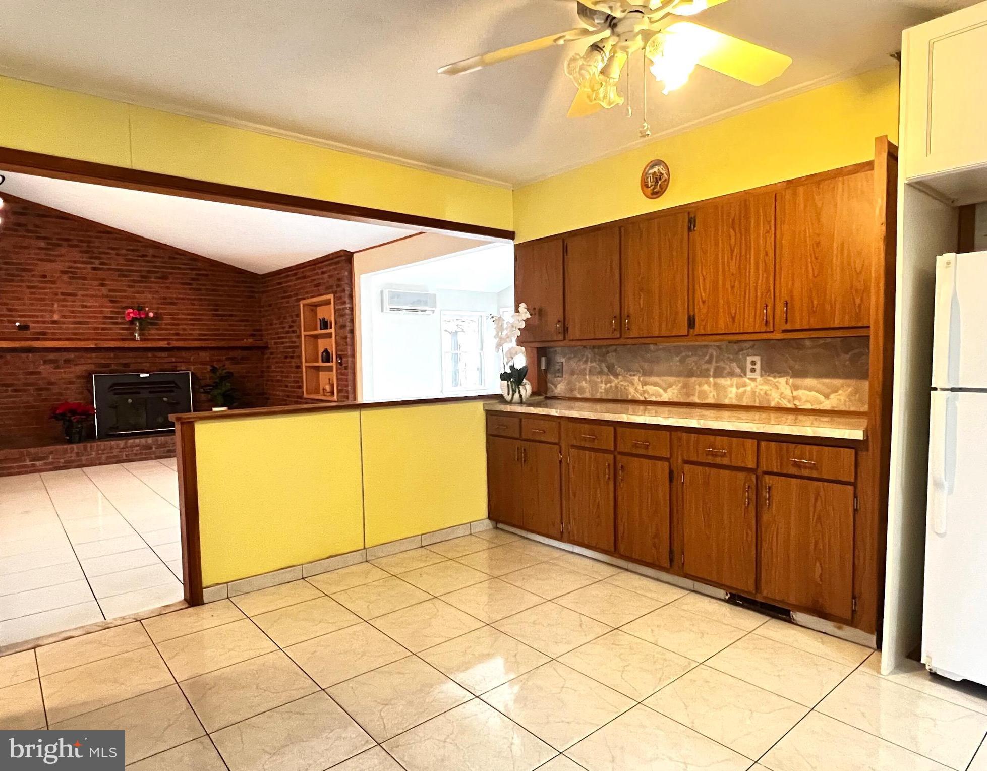 54 Penn Lyle Road Princeton Junction, NJ 08550 - Photo 10 of 36 Gallery Image 10