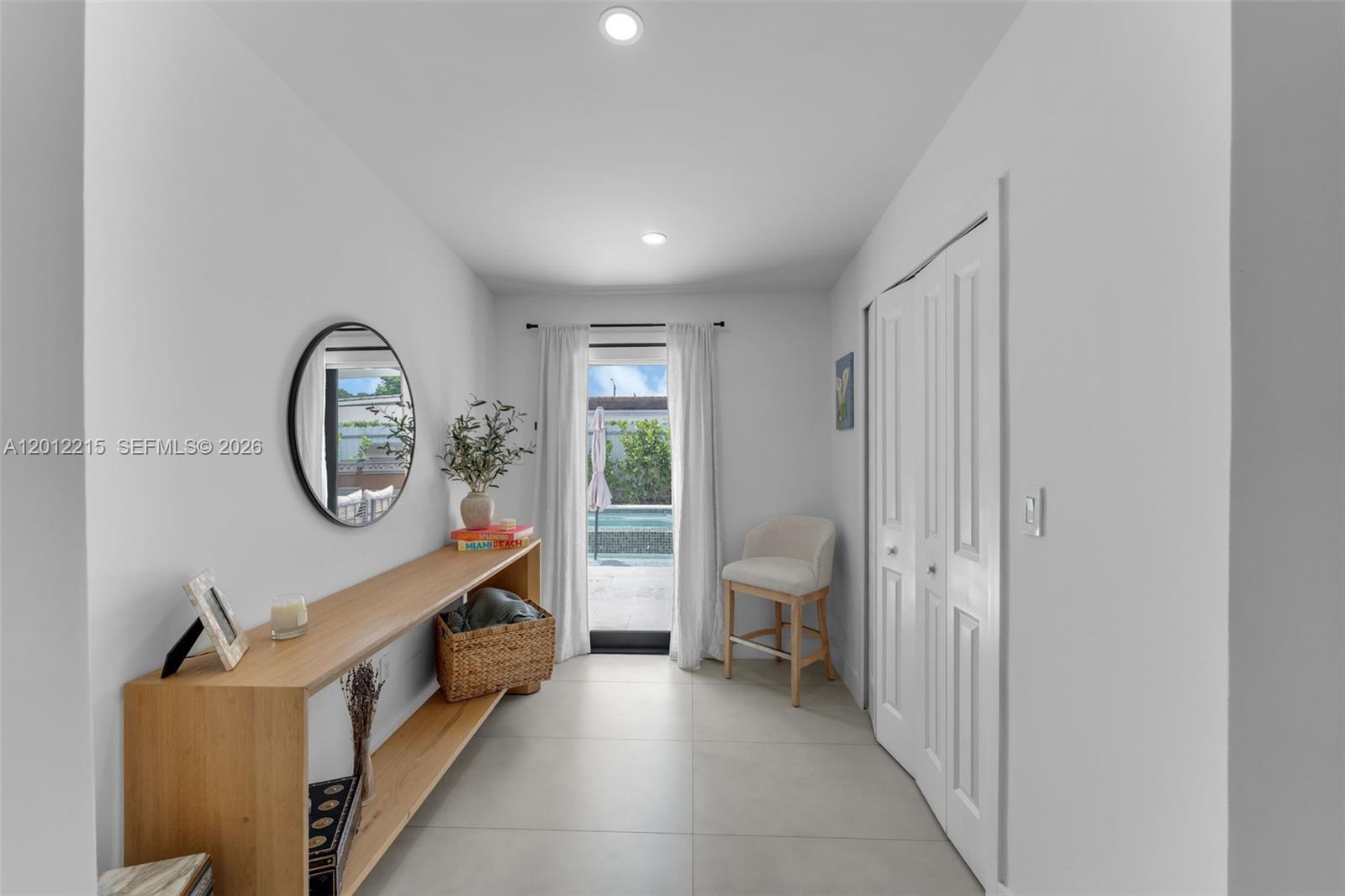 9250 Southwest 44th Street Miami, FL 33165 - Photo 18 of 55