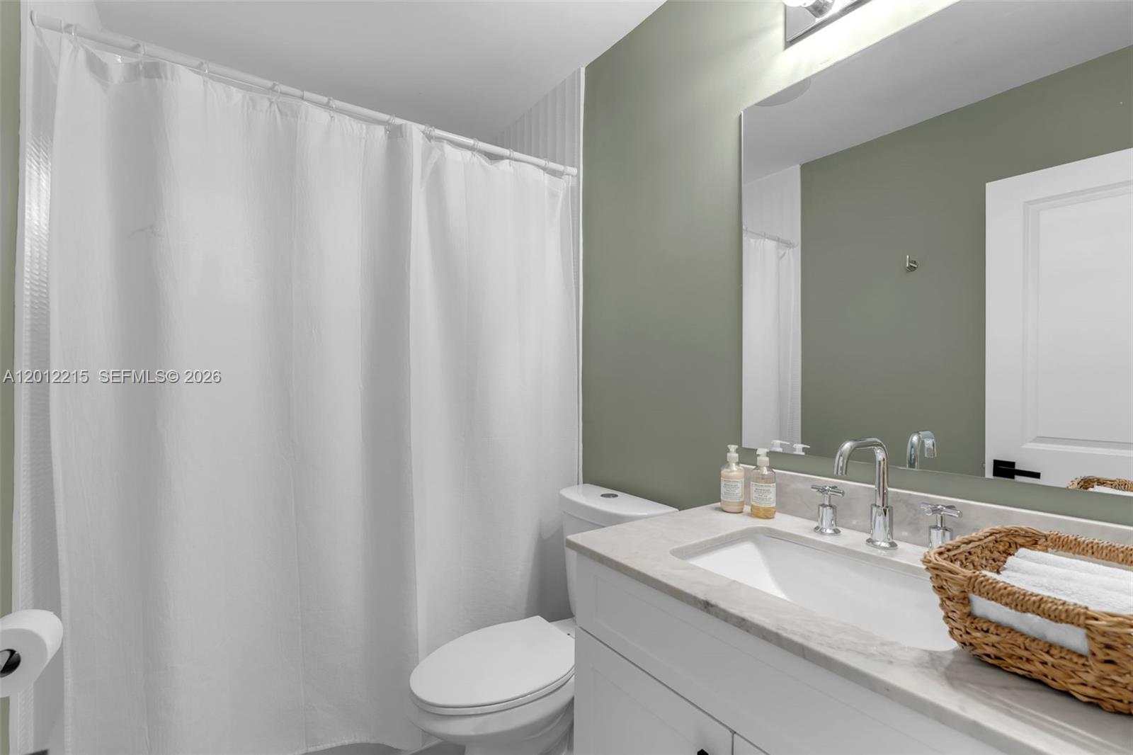 9250 Southwest 44th Street Miami, FL 33165 - Photo 32 of 55