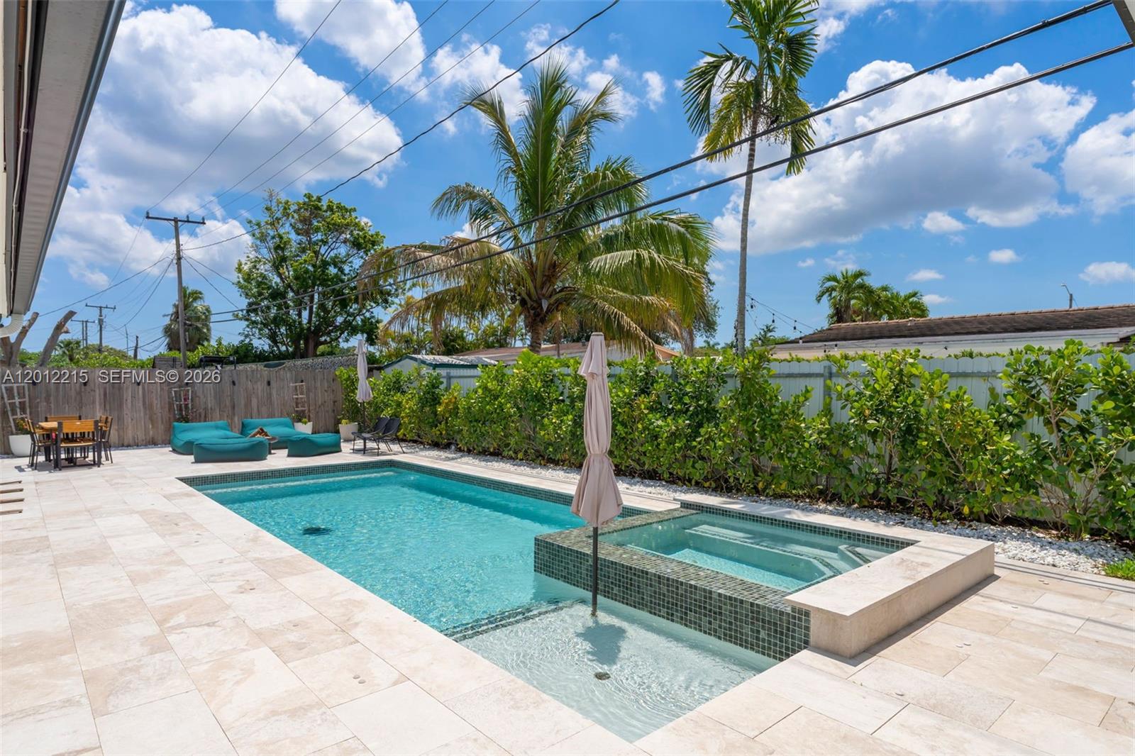 9250 Southwest 44th Street Miami, FL 33165 - Photo 40 of 55