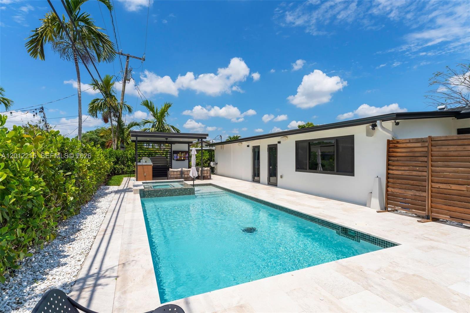 9250 Southwest 44th Street Miami, FL 33165 - Photo 45 of 55