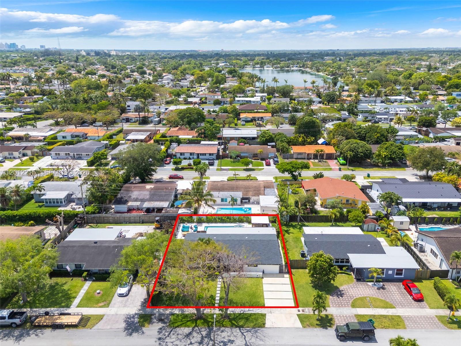 9250 Southwest 44th Street Miami, FL 33165 - Photo 49 of 55