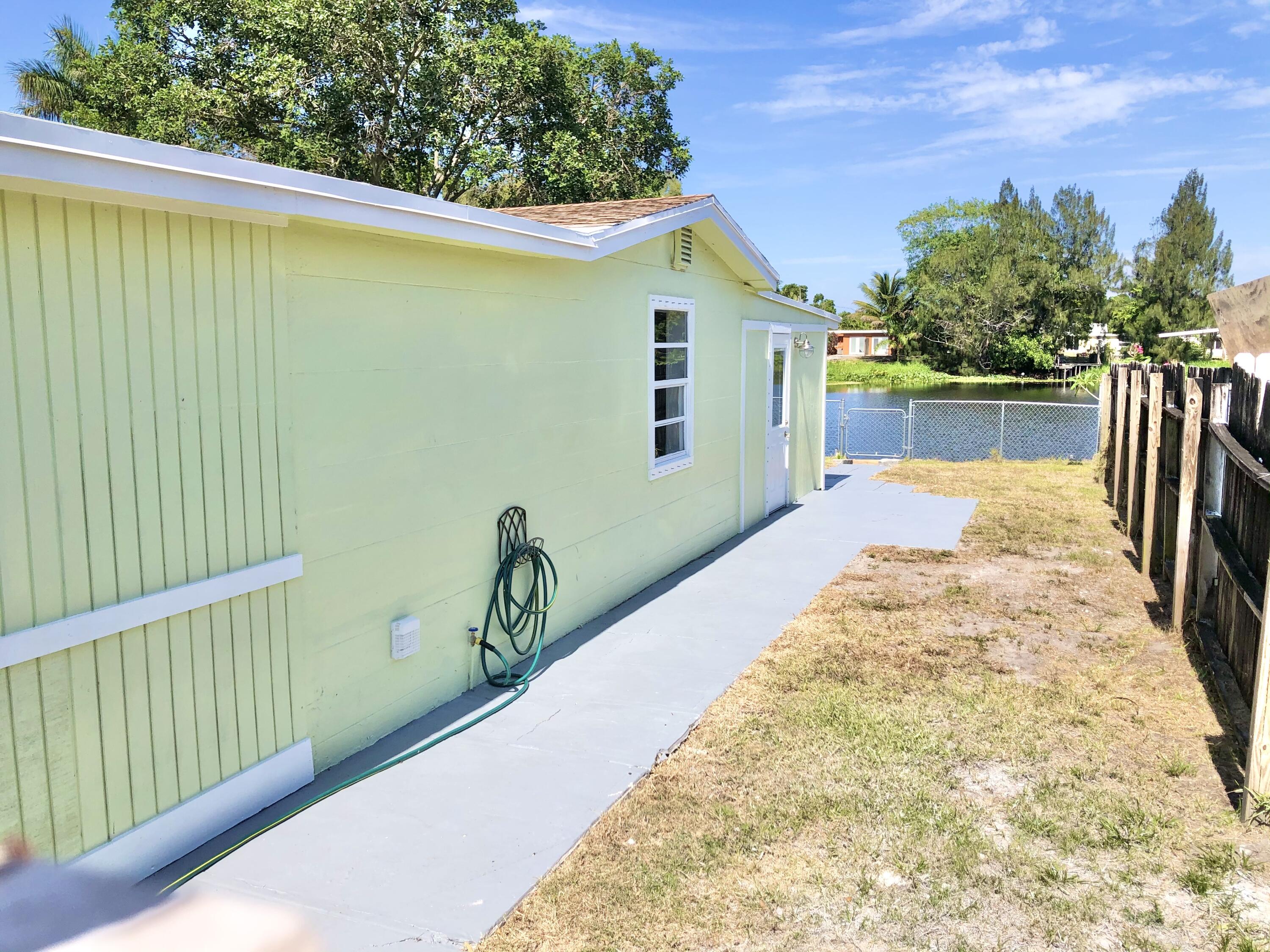 3770 Davis Road Palm Springs, FL 33461 - Photo 24 of 27 3CCDC0A3-4C13-4320-A211-883414B952BC