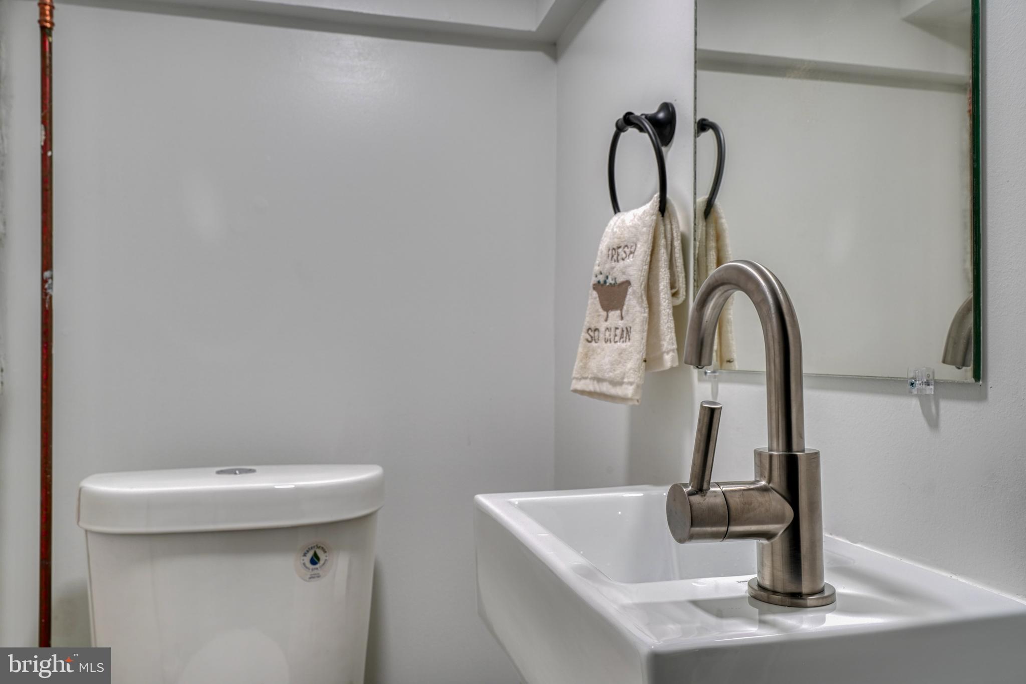 414 Westgate Road Baltimore, MD 21229 - Photo 32 of 44